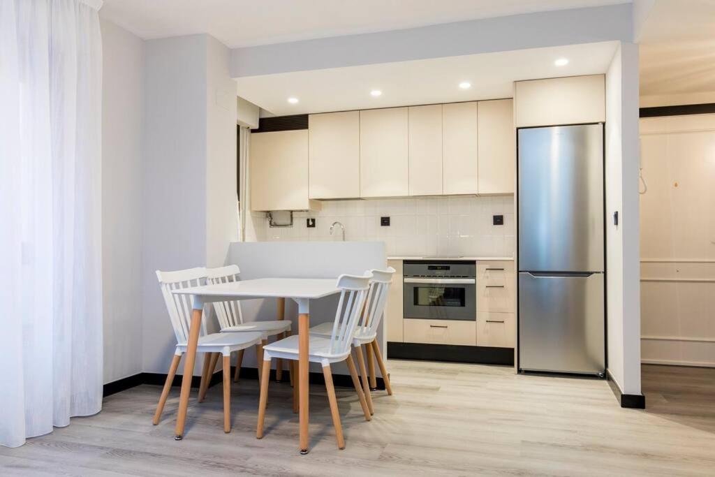 Castrillo 4 Apartamento Acogedor Zaragoza Kültér fotó