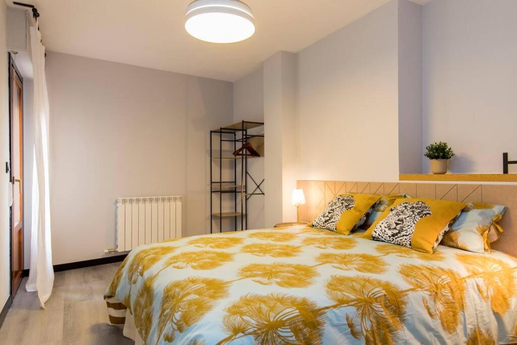 Castrillo 4 Apartamento Acogedor Zaragoza Kültér fotó